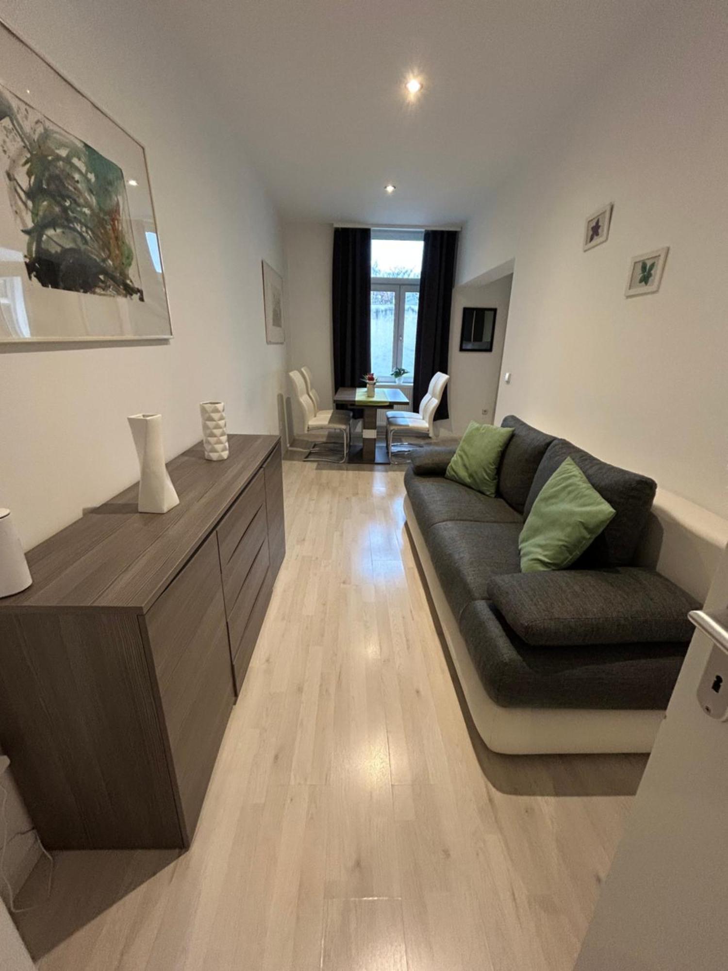 Schoene, Helle Wohnung In Stadtnaehe Viyana Dış mekan fotoğraf
