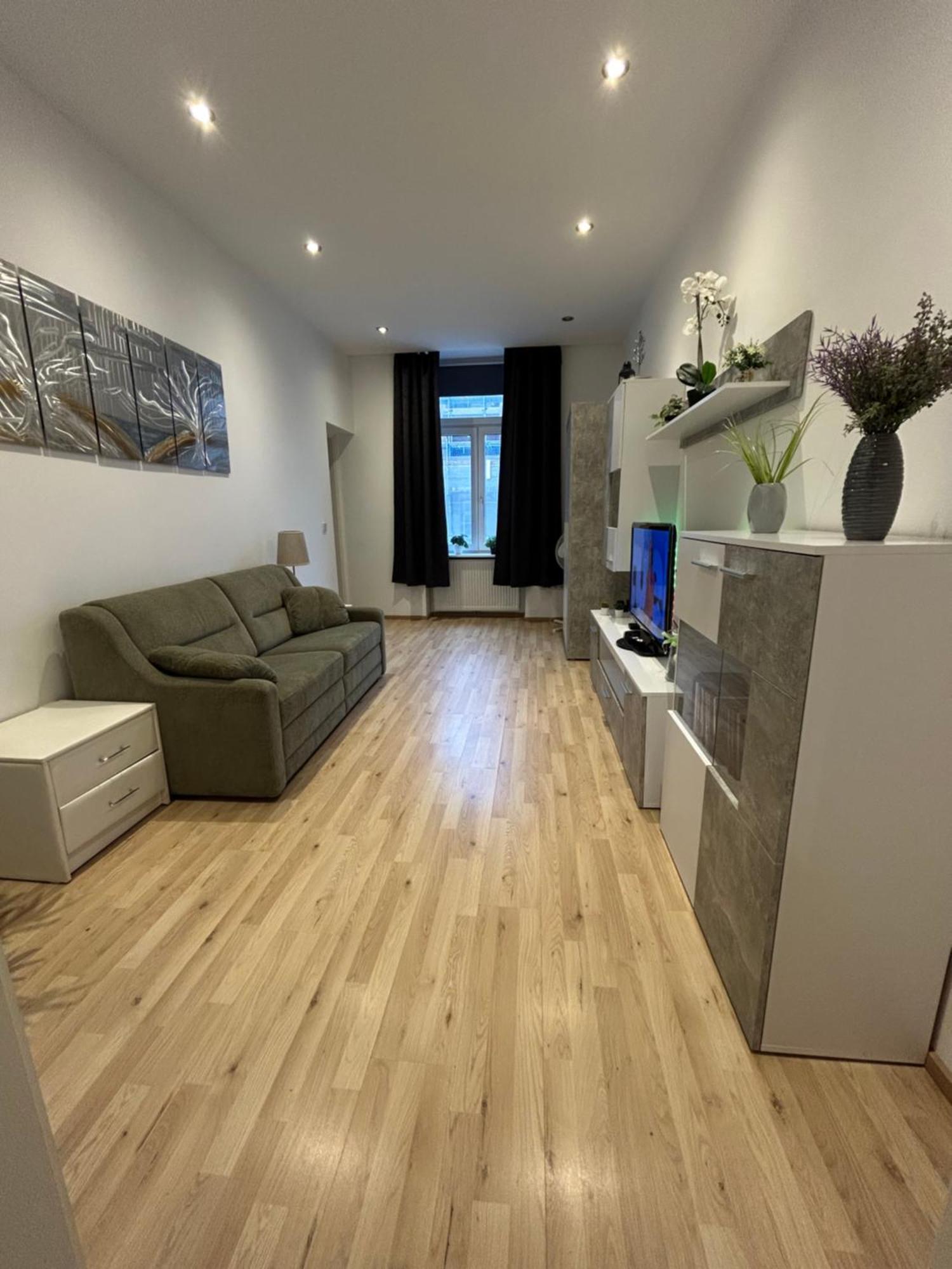 Schoene, Helle Wohnung In Stadtnaehe Viyana Dış mekan fotoğraf